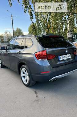 Позашляховик / Кросовер BMW X1 2015 в Києві