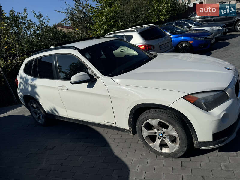 Позашляховик / Кросовер BMW X1 2014 в Києві