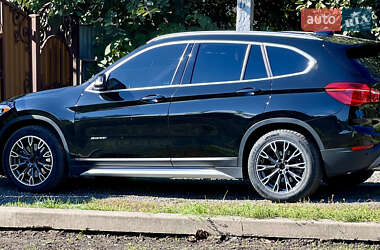 Внедорожник / Кроссовер BMW X1 2017 в Кодыме