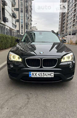 Позашляховик / Кросовер BMW X1 2014 в Харкові