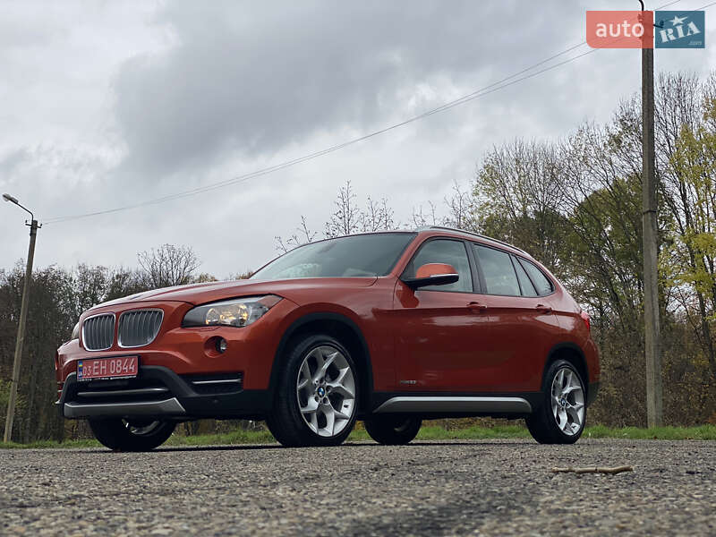 Внедорожник / Кроссовер BMW X1 2014 в Бурштыне