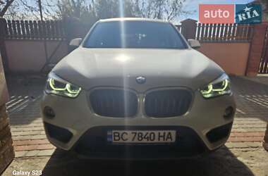 Позашляховик / Кросовер BMW X1 2017 в Львові