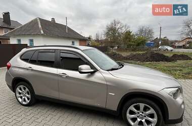 Внедорожник / Кроссовер BMW X1 2010 в Хмельницком