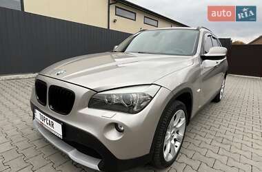 Внедорожник / Кроссовер BMW X1 2010 в Хмельницком