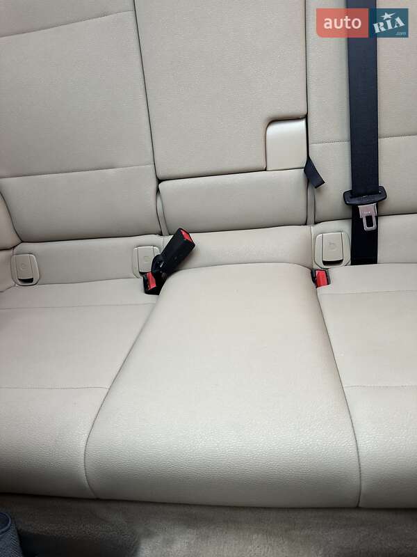 Внедорожник / Кроссовер BMW X1 2012 в Киеве