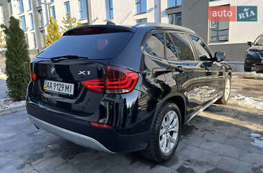 Внедорожник / Кроссовер BMW X1 2010 в Киеве