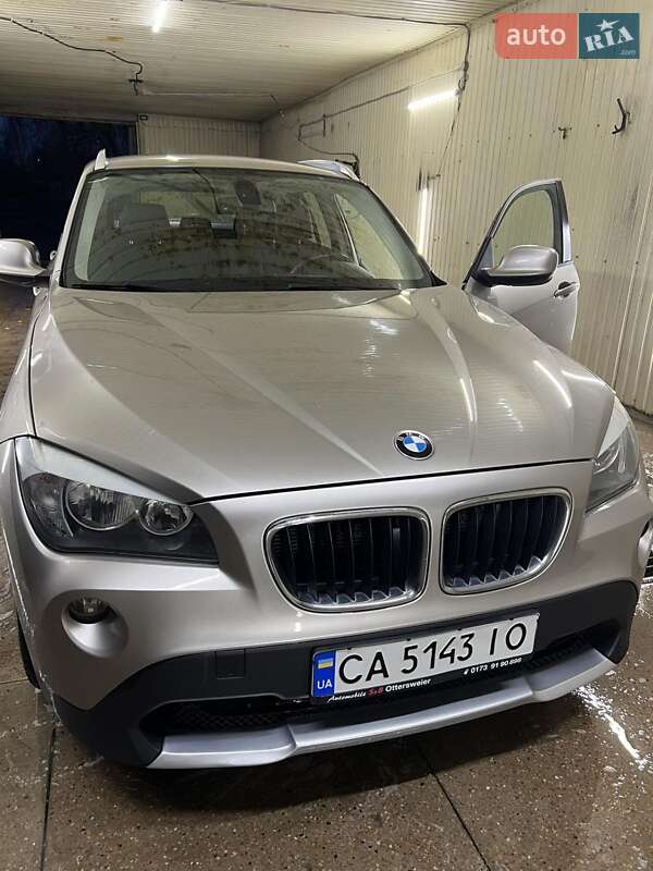 Позашляховик / Кросовер BMW X1 2011 в Смілі