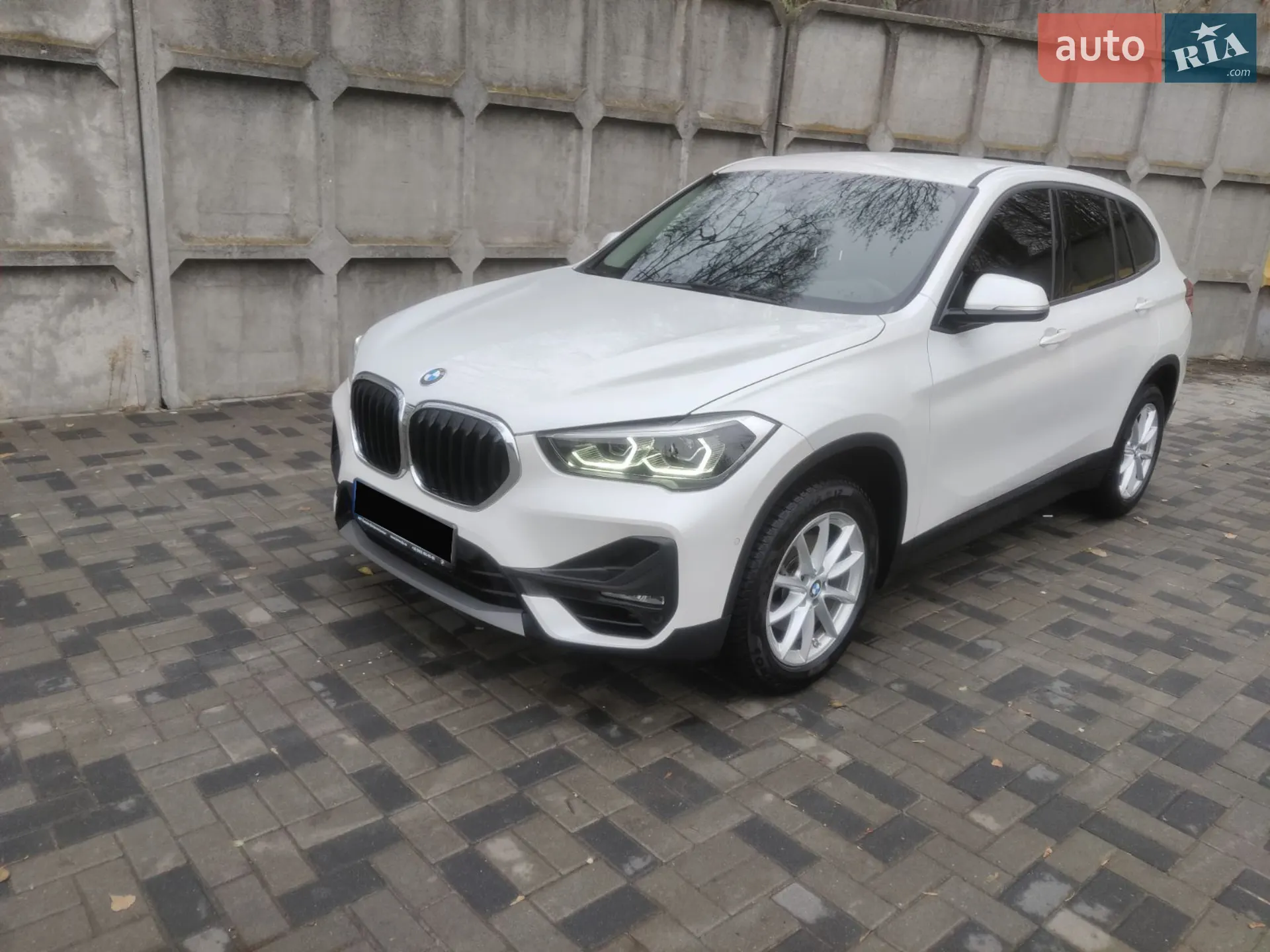 2022 BMW X1 - мініатюра 2