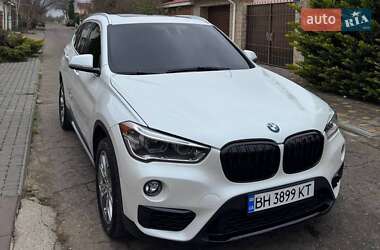 Позашляховик / Кросовер BMW X1 2017 в Одесі