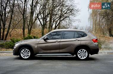 Внедорожник / Кроссовер BMW X1 2010 в Черкассах