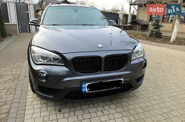 Позашляховик / Кросовер BMW X1 2014 в Івано-Франківську