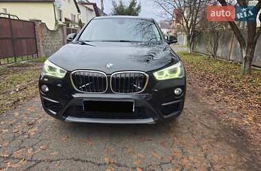 Внедорожник / Кроссовер BMW X1 2017 в Мукачево