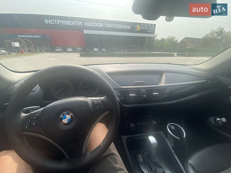 Позашляховик / Кросовер BMW X1 2011 в Вінниці