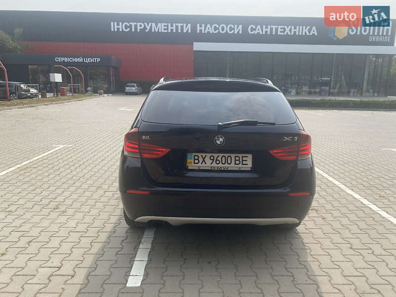Позашляховик / Кросовер BMW X1 2011 в Вінниці