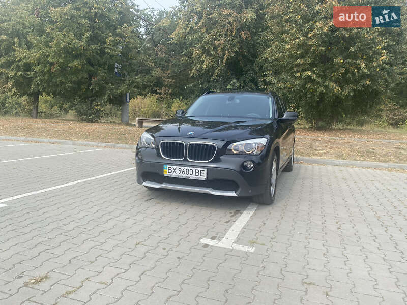 Позашляховик / Кросовер BMW X1 2011 в Вінниці