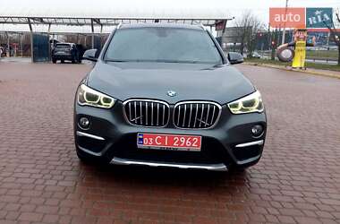 Внедорожник / Кроссовер BMW X1 2016 в Ровно