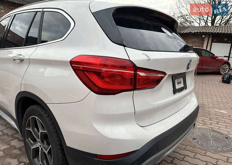 Внедорожник / Кроссовер BMW X1 2015 в Виннице