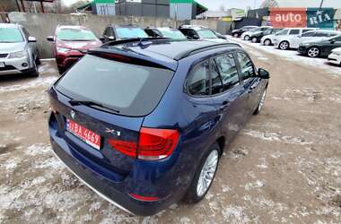 Внедорожник / Кроссовер BMW X1 2012 в 