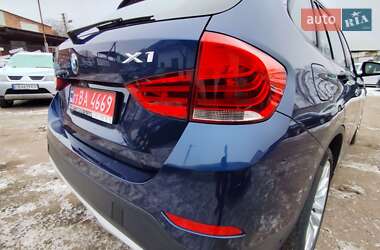 Внедорожник / Кроссовер BMW X1 2012 в 