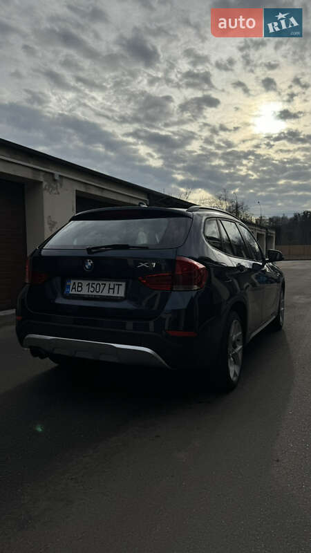 Внедорожник / Кроссовер BMW X1 2012 в Виннице