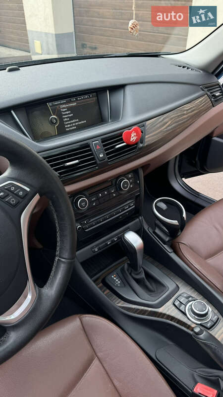 Внедорожник / Кроссовер BMW X1 2012 в Виннице