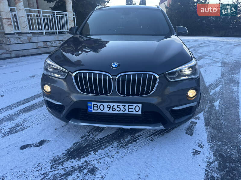 Позашляховик / Кросовер BMW X1 2016 в Тернополі