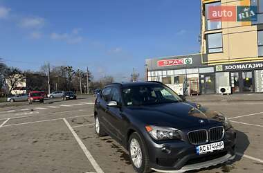 Позашляховик / Кросовер BMW X1 2014 в 