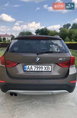 Внедорожник / Кроссовер BMW X1 2013 в Киеве