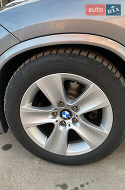 Внедорожник / Кроссовер BMW X1 2012 в 