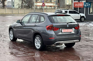 Внедорожник / Кроссовер BMW X1 2015 в Ровно