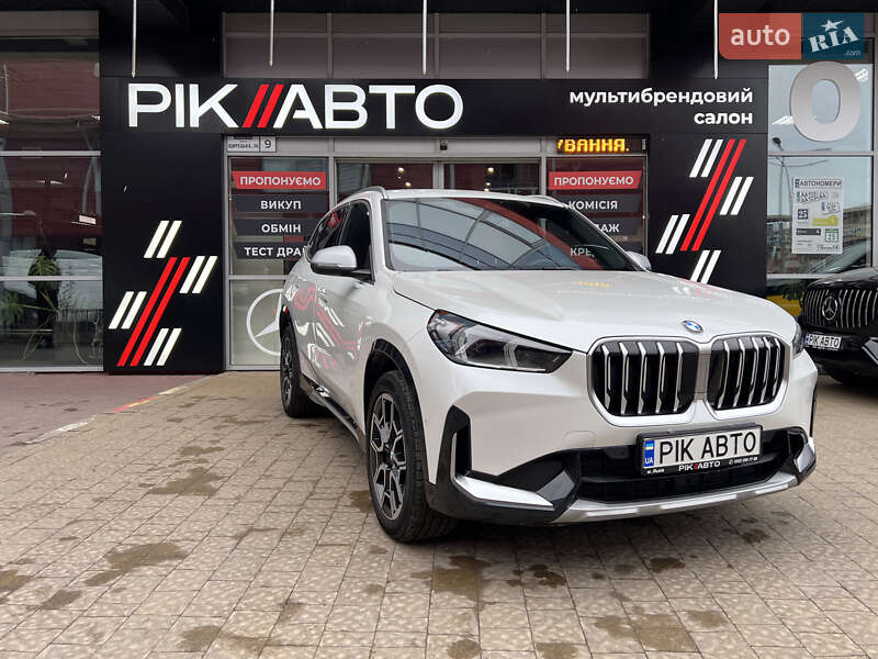 Позашляховик / Кросовер BMW X1 2024 в Львові