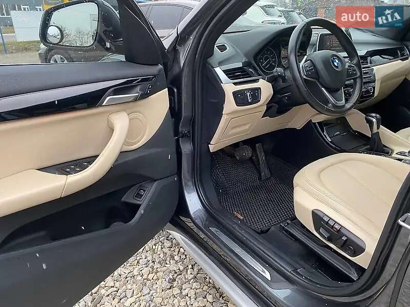 Внедорожник / Кроссовер BMW X1 2015 в Коломые фото 7 Внедорожник / Кроссовер BMW X1 2015 в Коломые