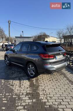 Внедорожник / Кроссовер BMW X1 2022 в Ивано-Франковске