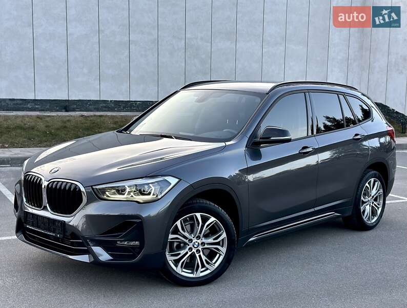 Позашляховик / Кросовер BMW X1 2022 в Києві