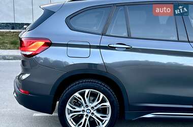 Позашляховик / Кросовер BMW X1 2022 в Києві