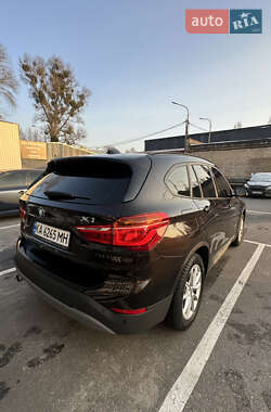 Внедорожник / Кроссовер BMW X1 2016 в Киеве