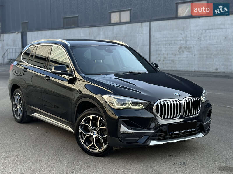 Позашляховик / Кросовер BMW X1 2021 в Києві