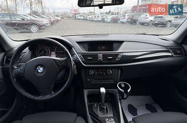 Внедорожник / Кроссовер BMW X1 2010 в Хмельницком