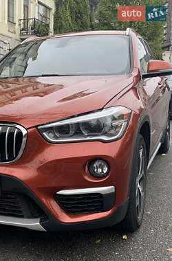 Внедорожник / Кроссовер BMW X1 2017 в Киеве