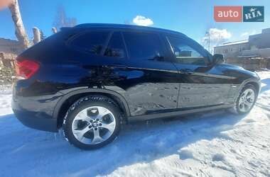 Позашляховик / Кросовер BMW X1 2010 в Києві