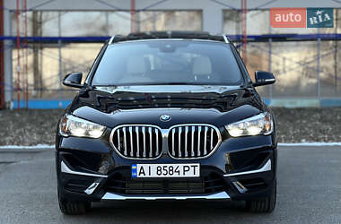 Внедорожник / Кроссовер BMW X1 2021 в 