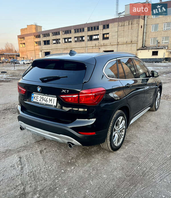 Позашляховик / Кросовер BMW X1 2016 в Кривому Розі