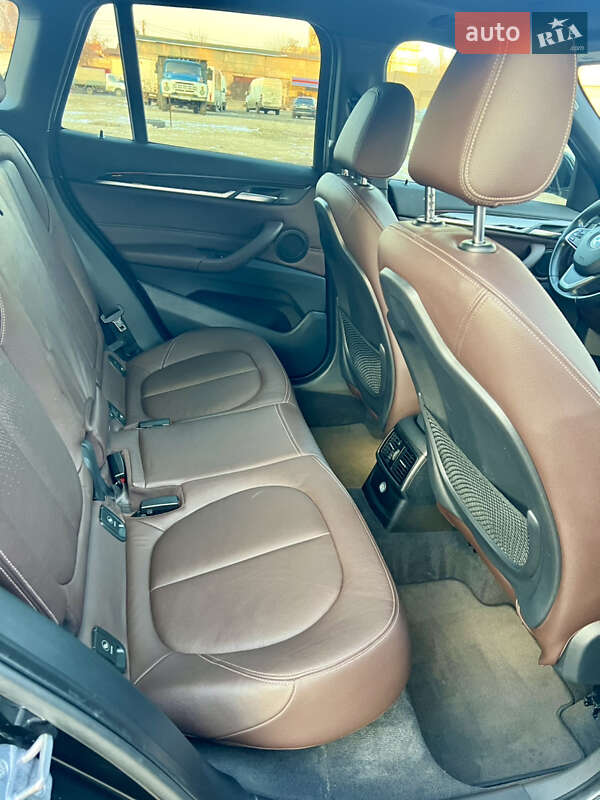 Позашляховик / Кросовер BMW X1 2016 в Кривому Розі