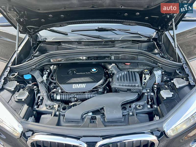 Позашляховик / Кросовер BMW X1 2016 в Кривому Розі