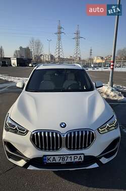 Позашляховик / Кросовер BMW X1 2021 в Києві