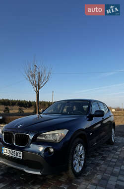 Внедорожник / Кроссовер BMW X1 2011 в Смеле