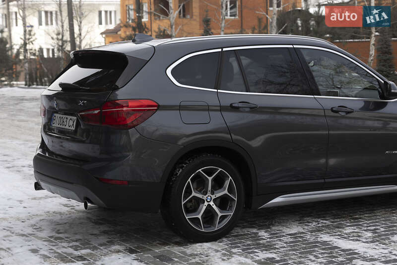 Внедорожник / Кроссовер BMW X1 2016 в Полтаве