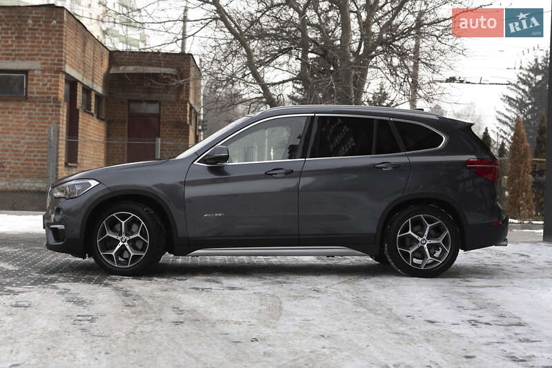 Внедорожник / Кроссовер BMW X1 2016 в Полтаве
