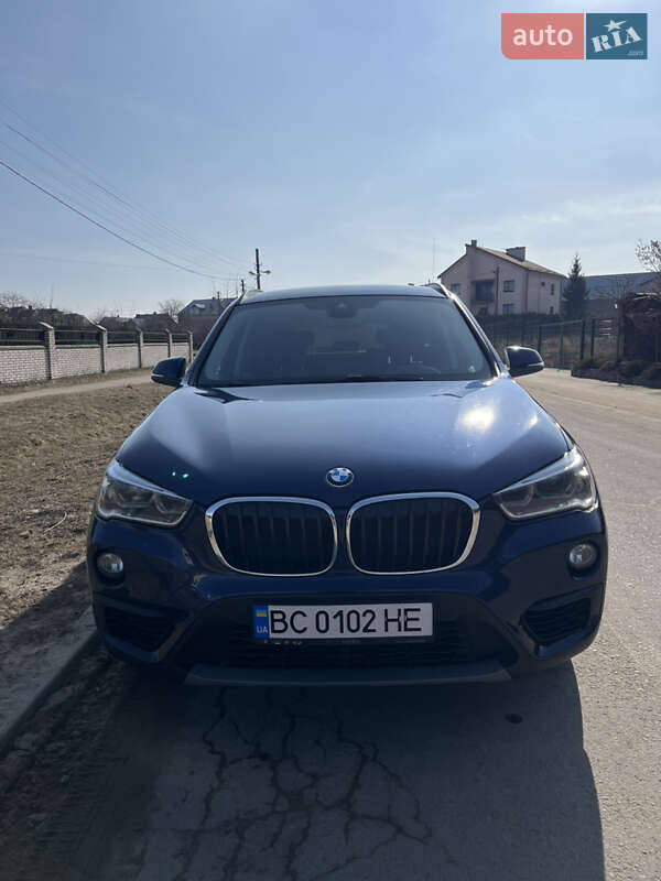 Внедорожник / Кроссовер BMW X1 2016 в Львове