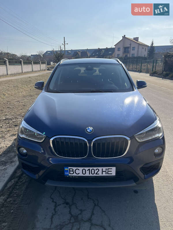 Внедорожник / Кроссовер BMW X1 2016 в Львове